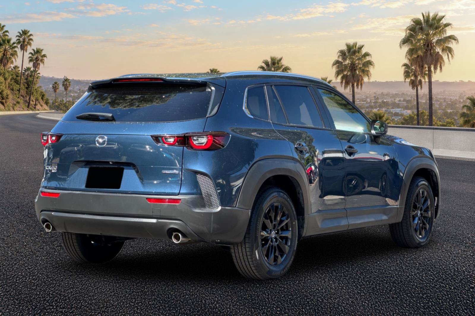 Used 2025 MAZDA CX-50 AWD 2.5 S w/ Preferred Package image 4