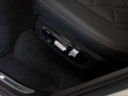 Used 2023 BMW X7 xDrive40i w/ Executive Package image 24