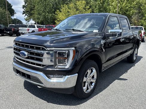Used 2023 Ford F150 Lariat w/ Equipment Group 502A High AWD/4WD image 3