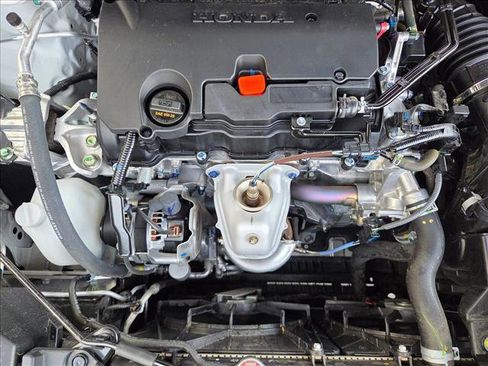 Certified 2025 Honda HR-V Sport image 21