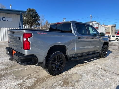 Used 2023 Chevrolet Silverado 1500 LT Trail Boss w/ Convenience Package II image 19
