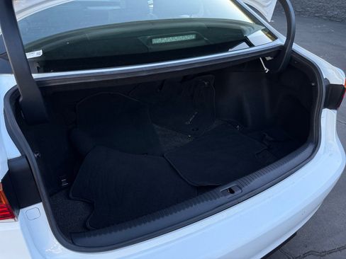 Used 2020 Lexus IS 300 F Sport image 21