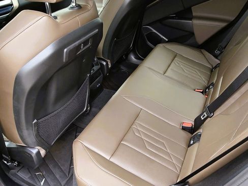 Used 2025 BMW X3 xDrive30i w/ Premium Package image 9