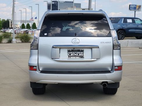 Used 2017 Lexus GX 460 Premium AWD/4WD image 6
