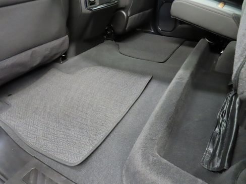 Used 2025 GMC Sierra 2500 AT4 w/ AT4 Premium Plus Package image 77