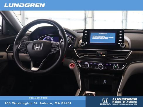 Certified 2020 Honda Accord EX-L image 4