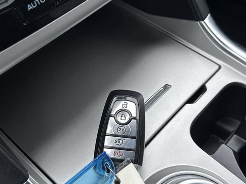 Used 2023 Ford Explorer XLT w/ Equipment Group 202A image 25