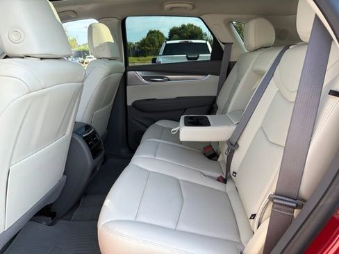 Used 2026 Cadillac XT5 Premium Luxury w/ Driver Assist Package FWD image 10