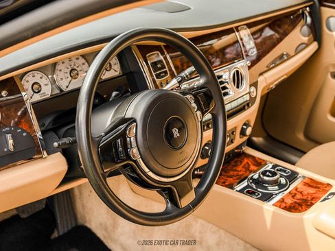 Used 2014 Rolls-Royce Ghost image 41