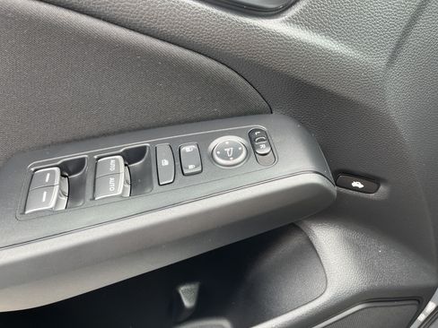 Certified 2025 Honda Civic Sport image 24