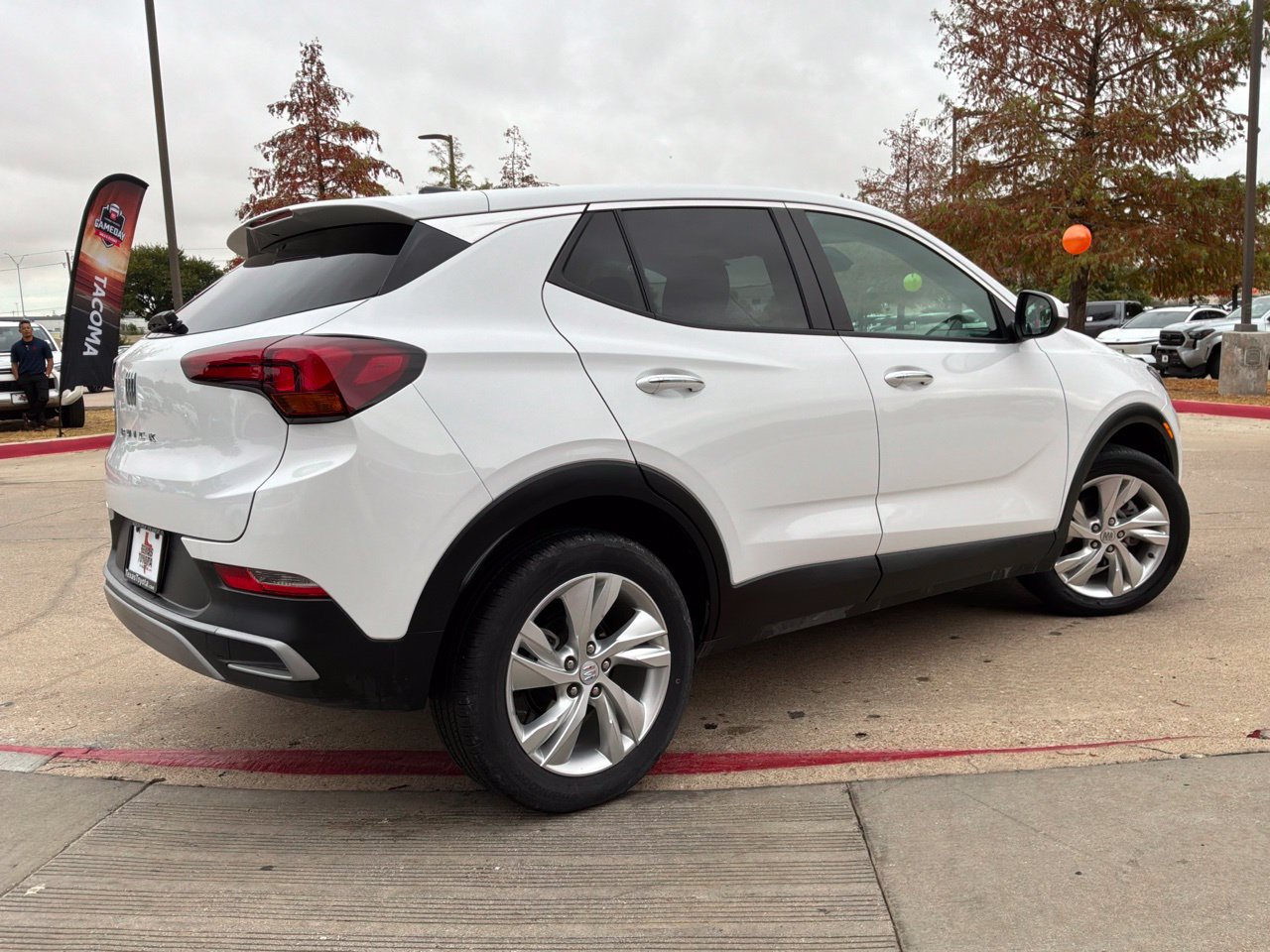 Used 2025 Buick Encore GX Preferred FWD image 6