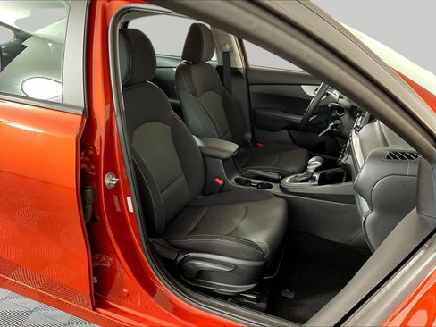 Used 2023 Kia Forte LXS w/ LXS Technology Package FWD image 27
