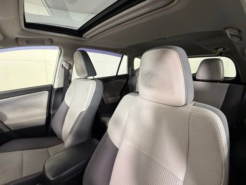 Used 2014 Toyota RAV4 XLE image 12