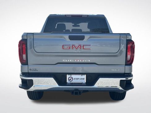 Used 2025 GMC Sierra 1500 SLT RWD image 5
