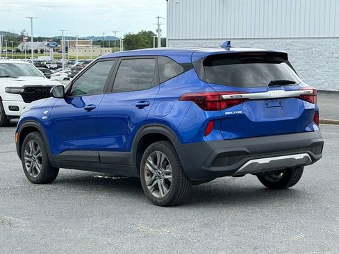 Used 2022 Kia Seltos LX AWD/4WD image 7