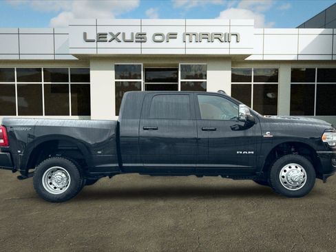 Used 2024 RAM 3500 Laramie w/ Sport Appearance Package image 7