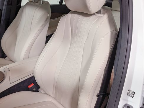 Used 2023 Mercedes-Benz E 350 4MATIC Sedan image 18