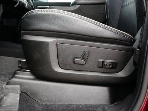 Used 2024 RAM 2500 Laramie w/ Night Edition image 27