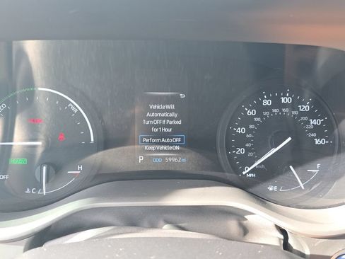 Used 2023 Toyota Sienna XLE FWD image 22