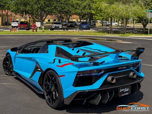 Used 2021 Lamborghini Aventador SVJ AWD/4WD image 48