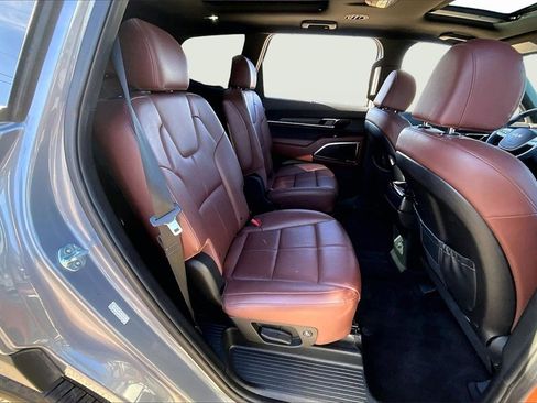 Used 2023 Kia Telluride SX image 28