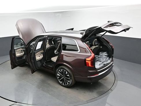 New 2026 Volvo XC90 T8 Ultra w/ Lounge Package AWD/4WD image 50