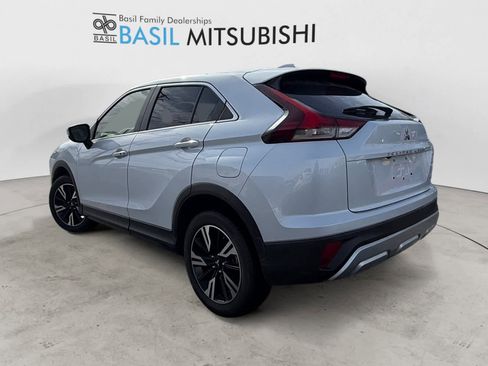 Used 2024 Mitsubishi Eclipse Cross SE image 3
