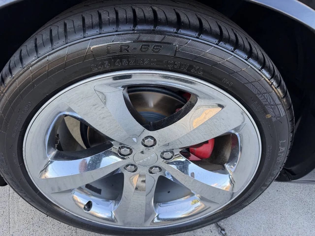 Used 2013 Dodge Challenger SXT RWD image 41