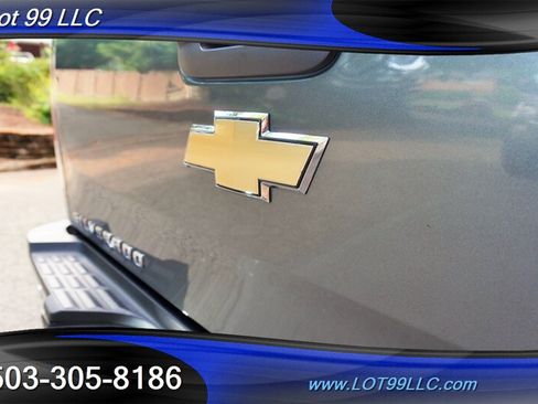 Used 2011 Chevrolet Silverado 2500 LTZ w/ LTZ Plus Package AWD/4WD image 32