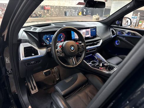 Used 2023 BMW XM AWD/4WD image 17