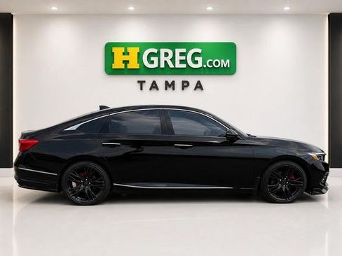 Used 2022 Honda Accord Touring image 4
