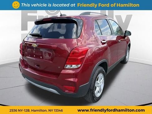 Used 2020 Chevrolet Trax LT w/ Driver Confidence Package AWD/4WD image 8