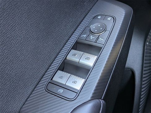 New 2026 Mitsubishi Outlander SE image 24