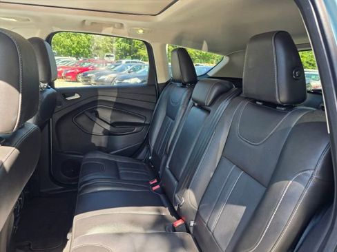 Used 2013 Ford Escape Titanium w/ Class II Trailer Tow Pkg image 17