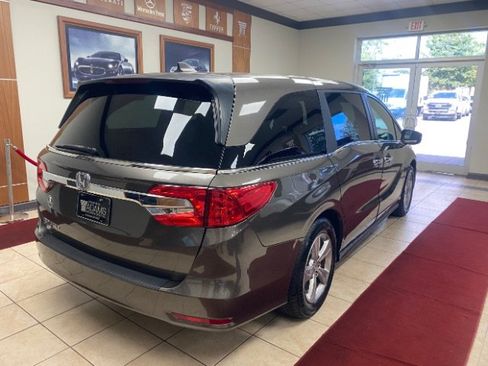 Used 2018 Honda Odyssey EX image 6