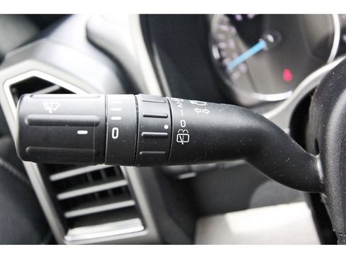 Used 2020 Ford Expedition XLT w/ Equipment Group 202A RWD image 17
