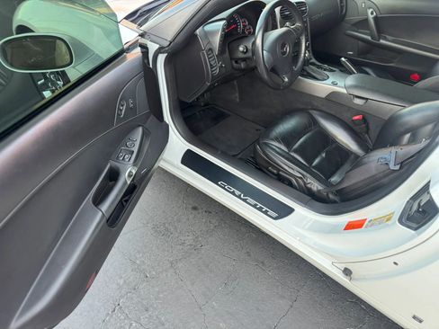 Used 2007 Chevrolet Corvette Coupe 2D w/ Preferred Equipment Group image 12