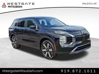 New 2025 Mitsubishi Outlander SE