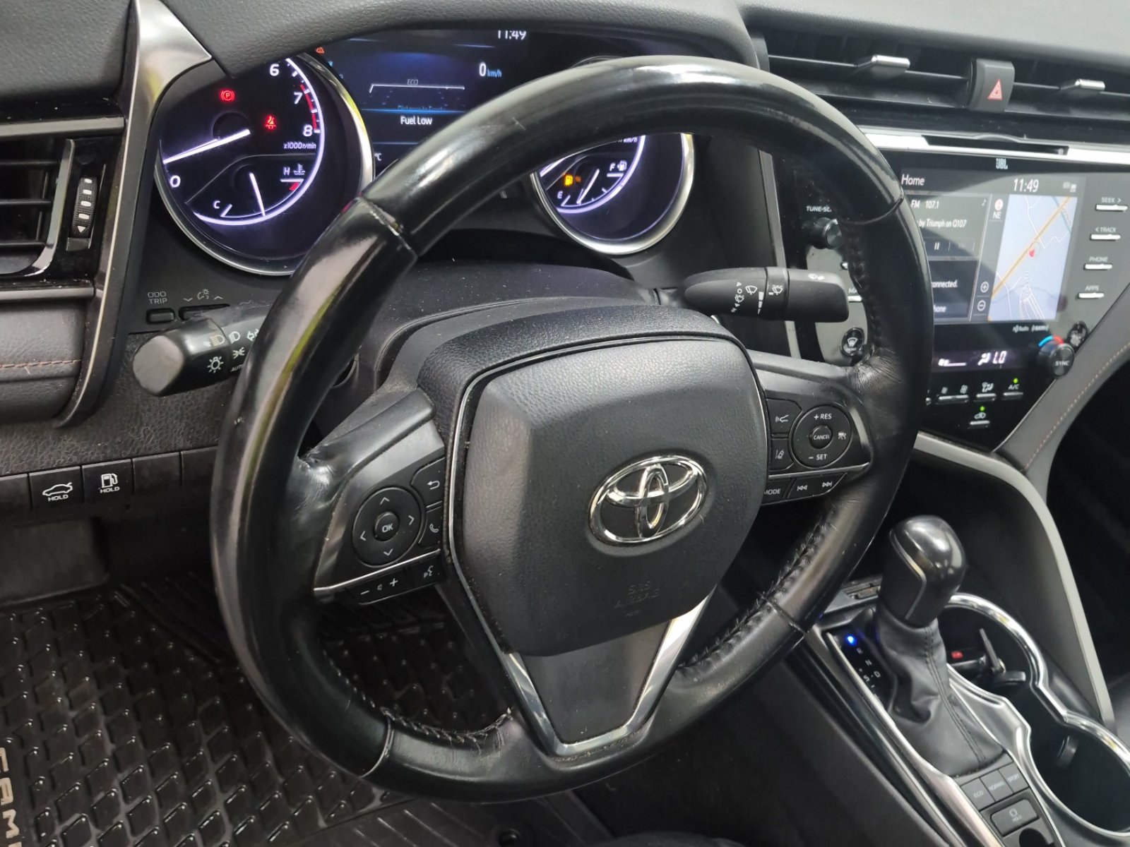 Used 2020 Toyota Camry XLE FWD image 12