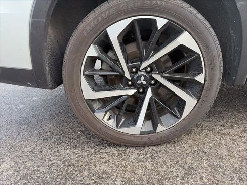Used 2024 Mitsubishi Outlander SE AWD/4WD image 22