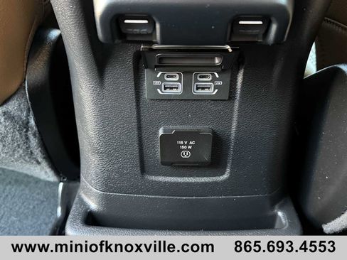 Used 2022 Jeep Wrangler Unlimited Sahara image 32