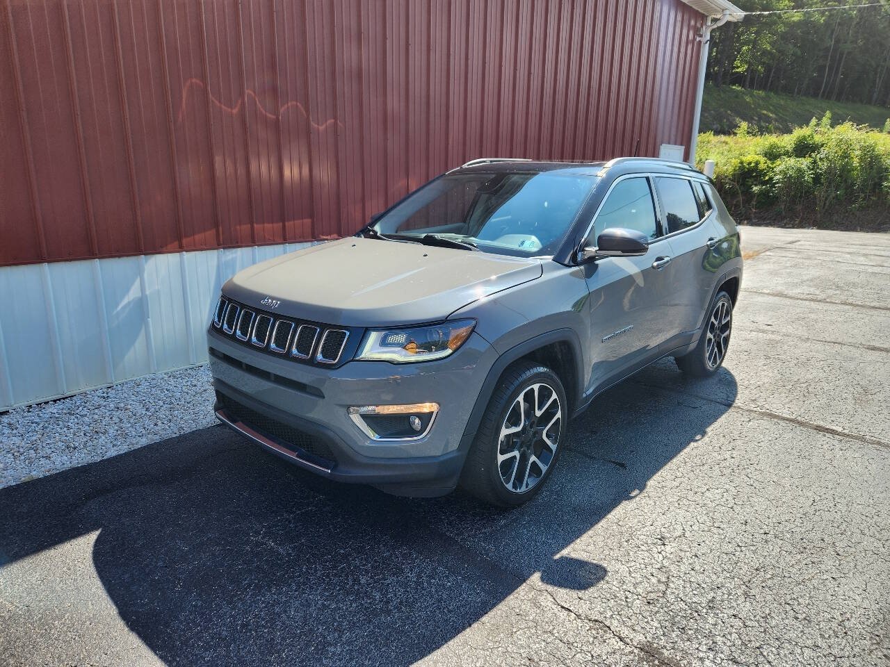Used 2019 Jeep Compass Limited w/ Safety & Security Group AWD/4WD image 19