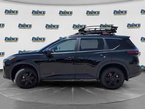 Used 2025 Nissan Rogue SV AWD/4WD image 12