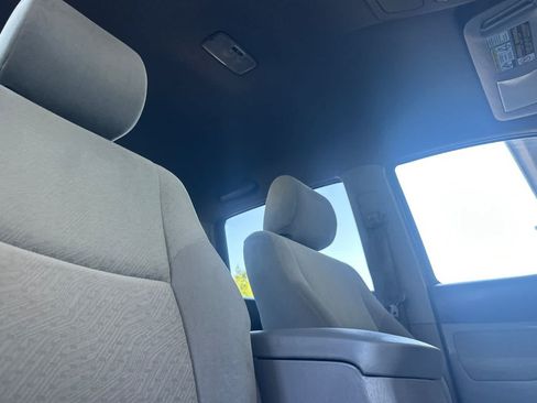 Used 2006 Toyota Tacoma PreRunner RWD image 16