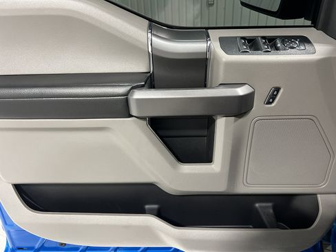 Used 2019 Ford F150 XLT w/ Equipment Group 302A Luxury image 21