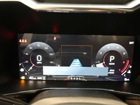 New 2026 GMC Canyon Denali image 13