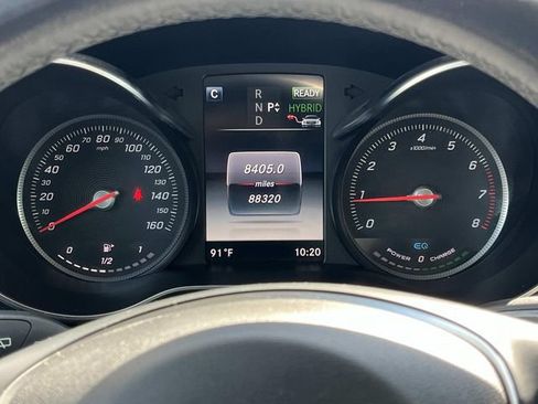Used 2019 Mercedes-Benz GLC 350e 4MATIC image 44