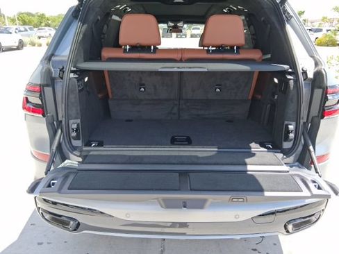 New 2027 BMW X7 xDrive40i w/ Executive Package AWD/4WD image 6