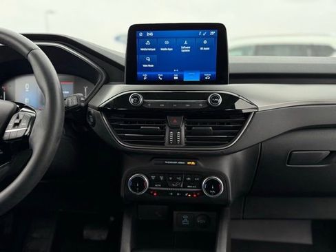 Certified 2023 Ford Escape Active image 28