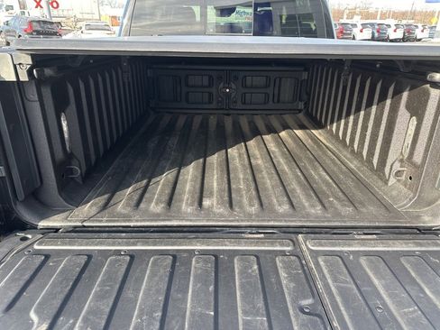 Used 2020 RAM 1500 Laramie image 24